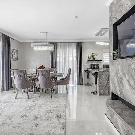 3 Bedroom Amazing In 펜션