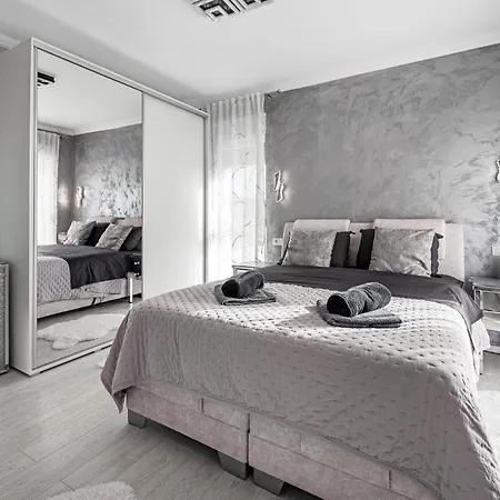 3 Bedroom Amazing In بيت للعطل بيليس